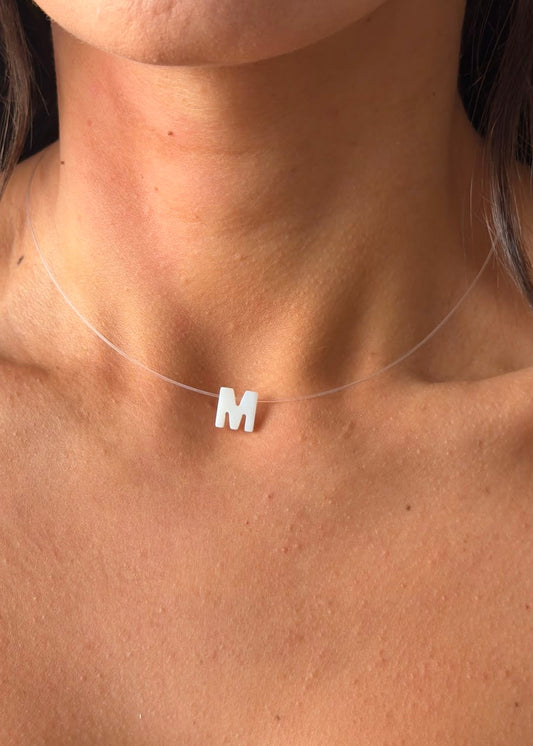 Colar de Nylon com Letra