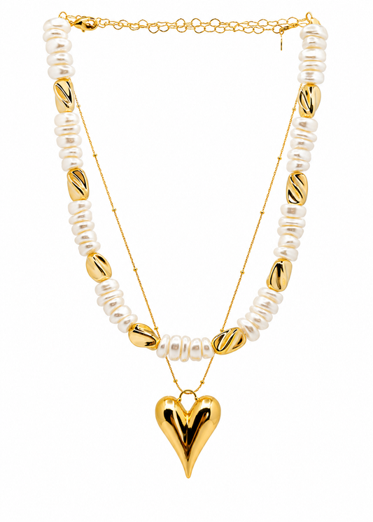 Conjunto de Colares Pérolas e Coração Dourado