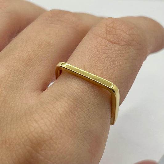 Anel Quadrado Liso Dourado