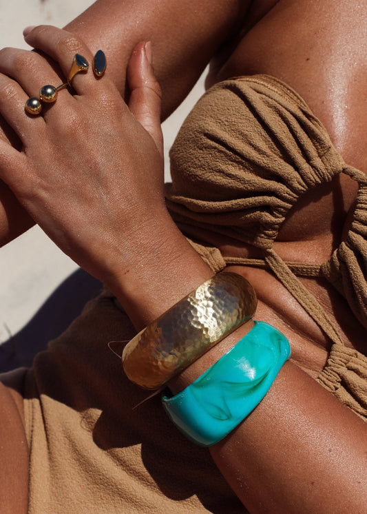 Bracelete Maxi Martelado Acetinado