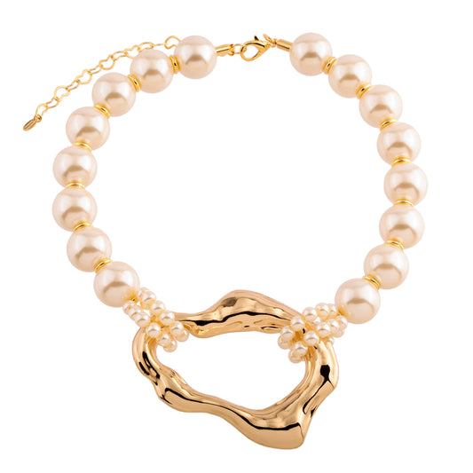 Colar Pérolas com Maxi Peça Orgânica Dourado