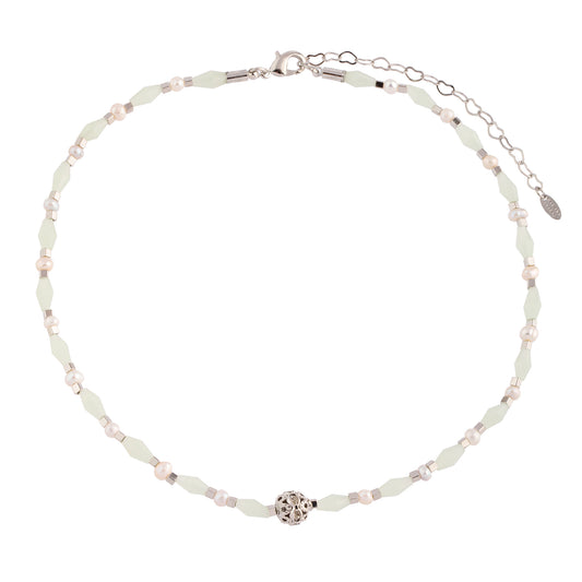 Colar Cristais Verde com Pérolas e Esfera Prateado