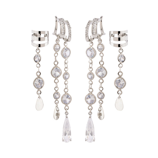 Brinco Triplo com Corrente Pendurada e Dupla de Piercings Dourado/Prateado