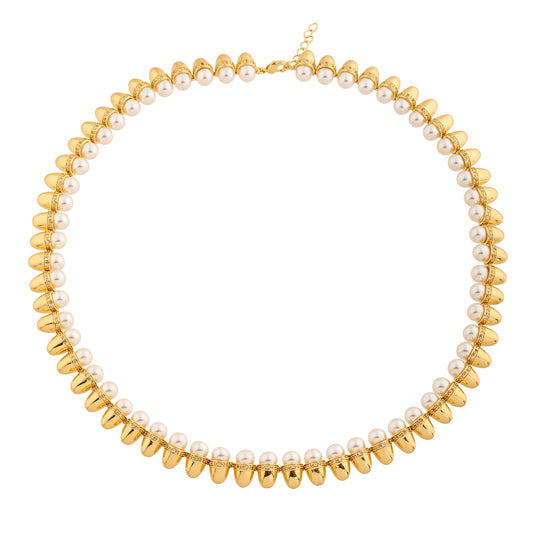 Colar Cápsula com Pérolas Dourado Secreto