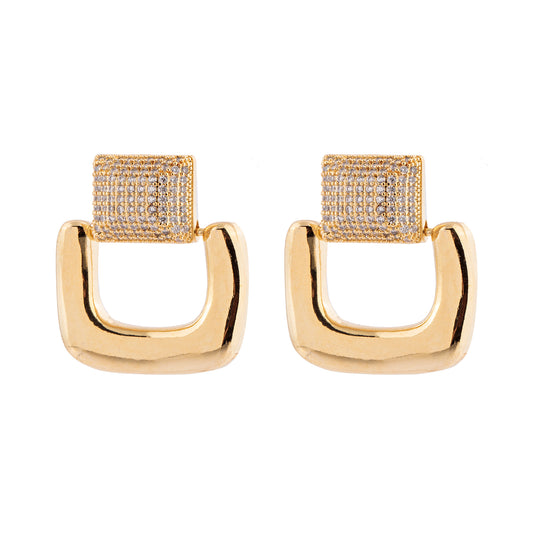 Brinco Cravejado Quadrado Dourado