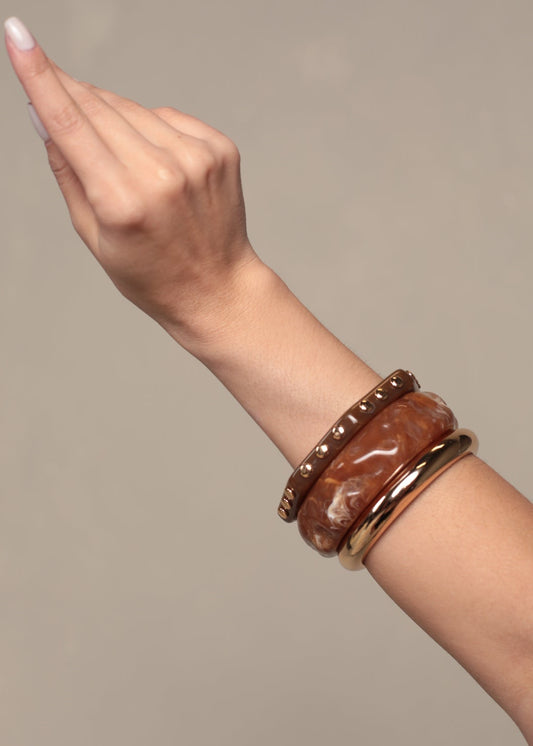 Trio de Braceletes Dourado e Resina