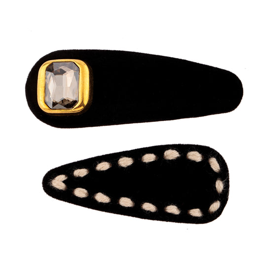 Dupla Grampos de Cabelo Tic Tac em Veludo Preto com Aplicação de Cristal e Modelo com Linha Creme Entorno