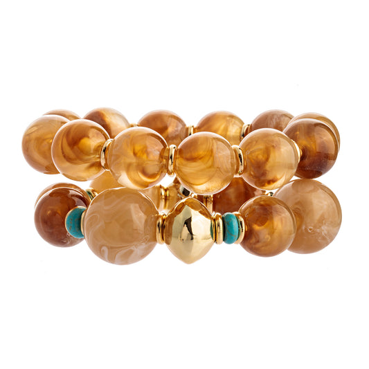 Pulseira Dupla de Esferas Caramelo com Detalhe Turquesa e Pingente Liso Dourado