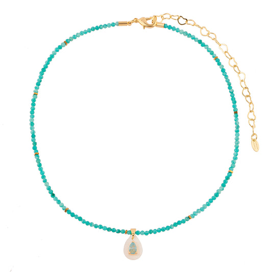Colar Cristais Turquesa com Gota Madrepérola e Pedra Azul Dourado Nat Mosca