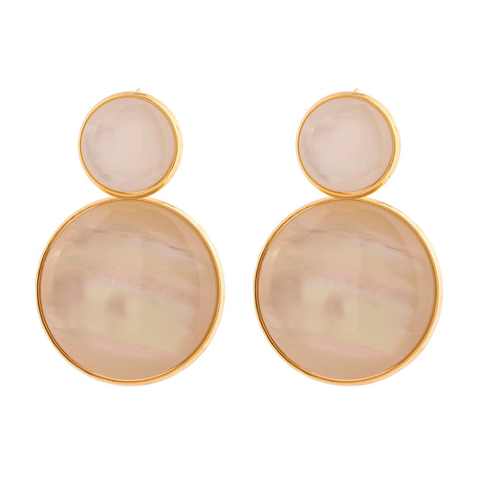 Brinco Redondo Duplo com Resina Creme Perolada Dourado