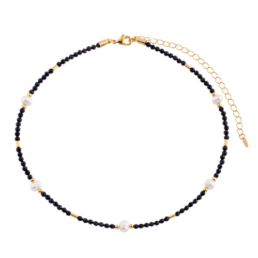 Colar Cristais Coloridos com Pérolas Dourado