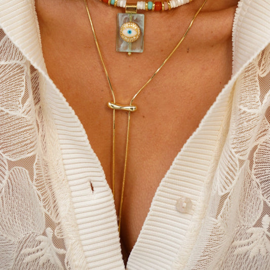 Colar Gravatinha Lisa com Cano Regulável Dourado