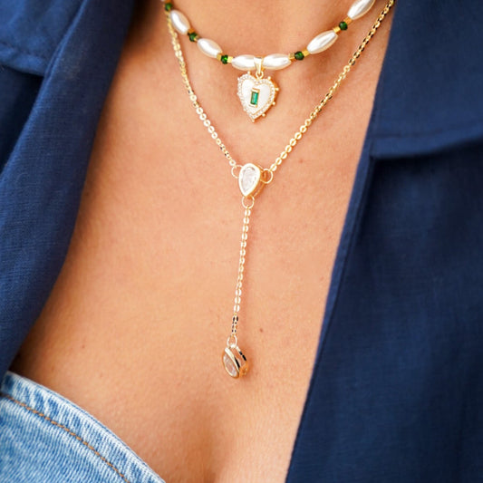 Colar Gravatinha Gotas Cristais Dourado