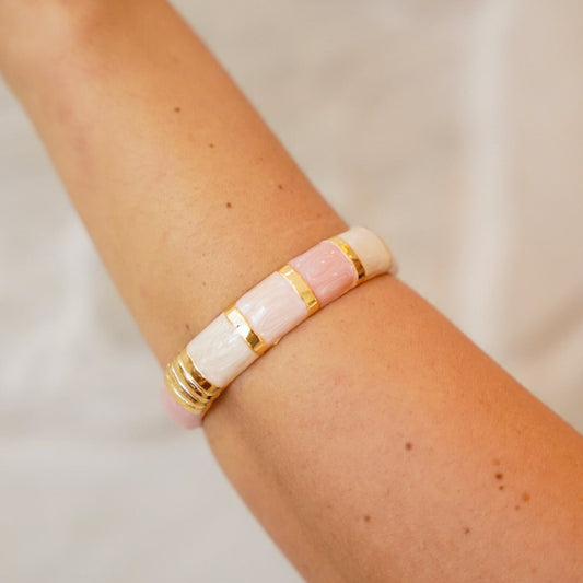 Pulseira Bracelete Detalhes Coloridos Rosa/Marrom/Azul Dourado