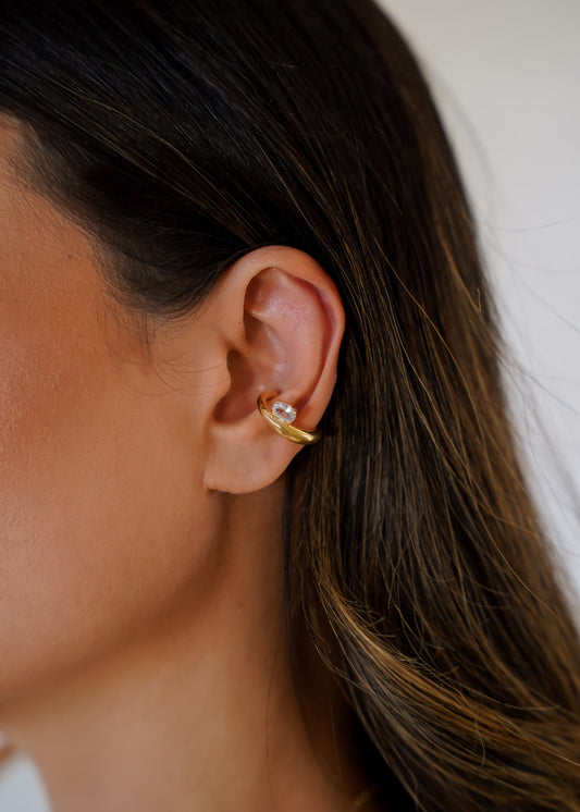 Piercing Fake Dourado com Zircônia Oval