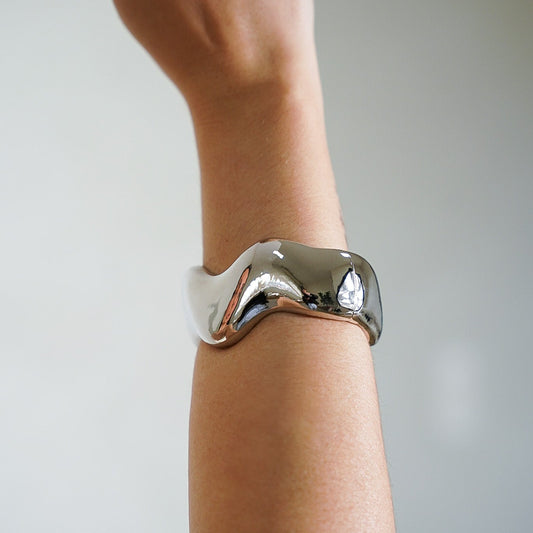 Bracelete Maxi Esculpido