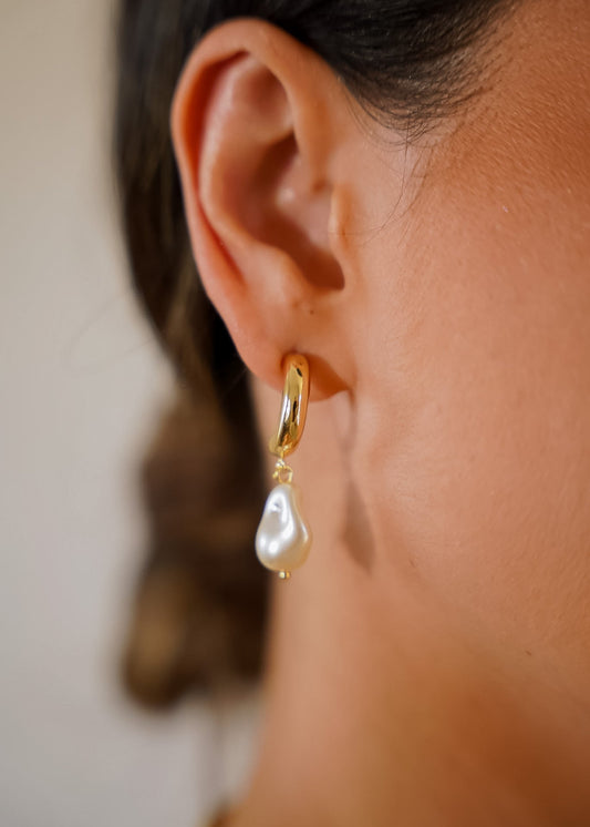 Brinco Argola com Pérola Orgânica