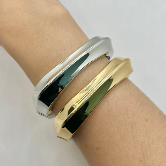 Pulseira Bracelete Detalhe Quadrado Dourado/Prateado