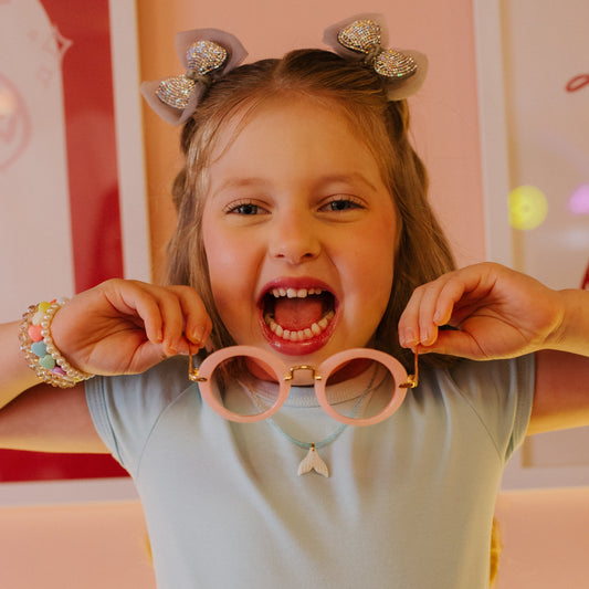 Colar Infantil Cristal Degrade Azul com Calda Sereia Dourado