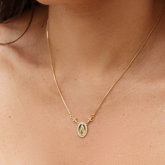 Colar Medalha Nossa Senhora Cravejado Dourado