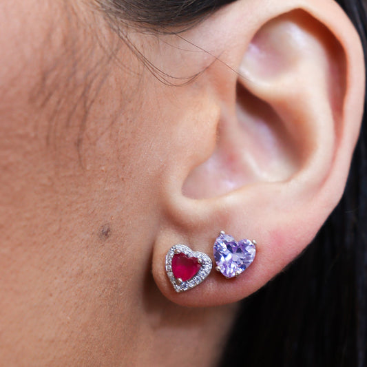 Brinco Dupla Corações Rosa com Entorno Cristal e Lavanda Prateado