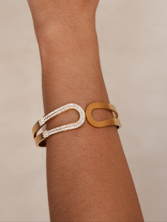 Bracelete Orgânico com Zircônias