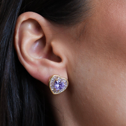 Brinco Coração Colorido com Entorno Cristal Dourado