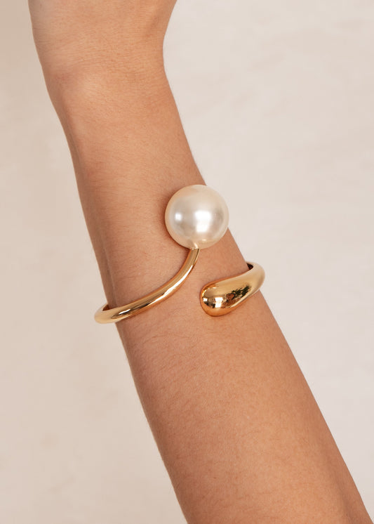 Bracelete Dourado com Pérola