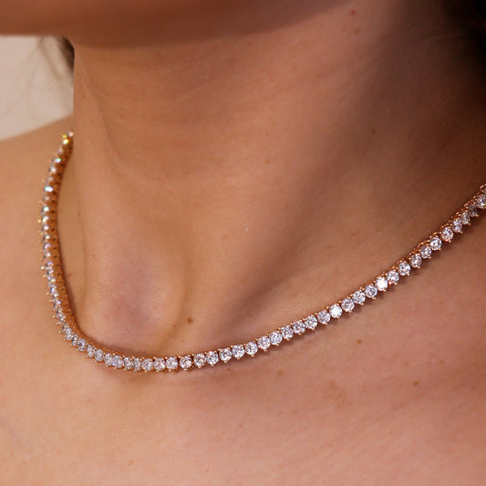 Colar Riviera Trama Rígida Fina Cristal Dourado