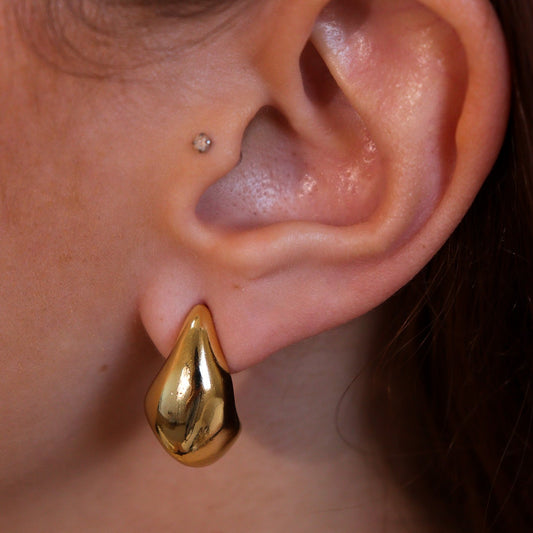 Brinco Triangular Orgânico P Dourado