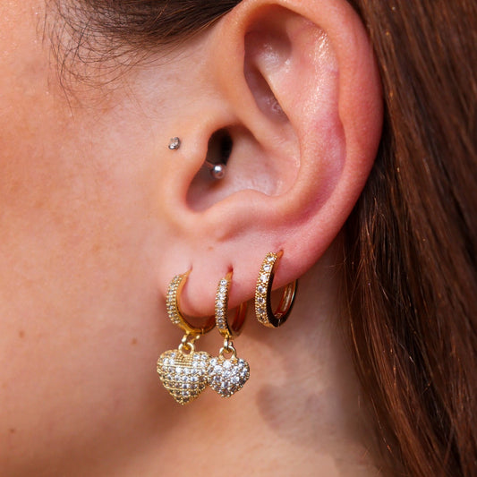 Brinco Trio Argolas Corações Cravejados Dourado