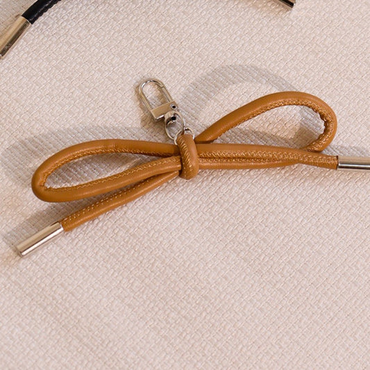 Chaveiro Laço em Couro Preto/Marrom