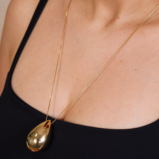 Colar Longo Maxi Gota Lisa Dourado