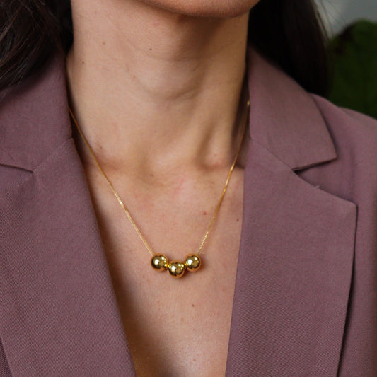 Colar Liso 3 Esferas Dourado