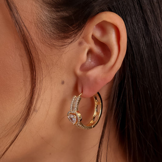 Brinco Argola Cravejada Coração Cristal Dourado