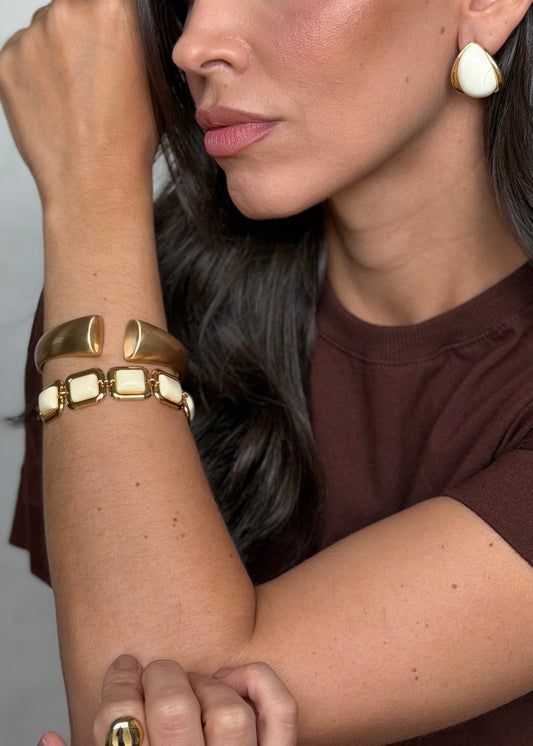 Conjunto Bracelete + Pulseira + Brinco Off White