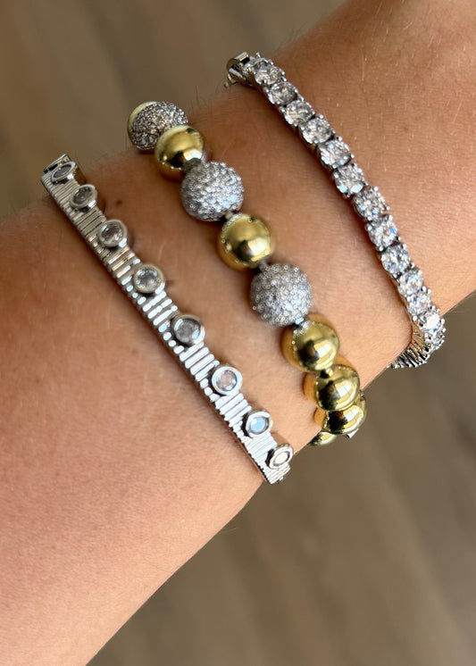 Conjunto Bracelete + Pulseiras Cravejadas