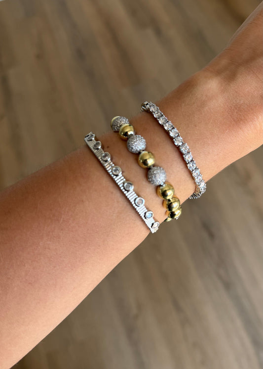 Conjunto Bracelete + Pulseiras Cravejadas