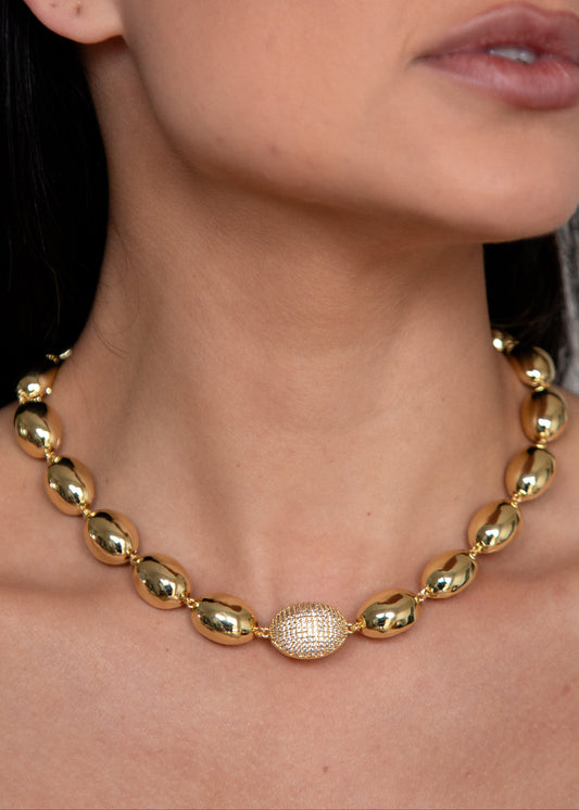 Conjunto Colar Dourado com Elos Ovais e Pingente Cravejado + Brinco