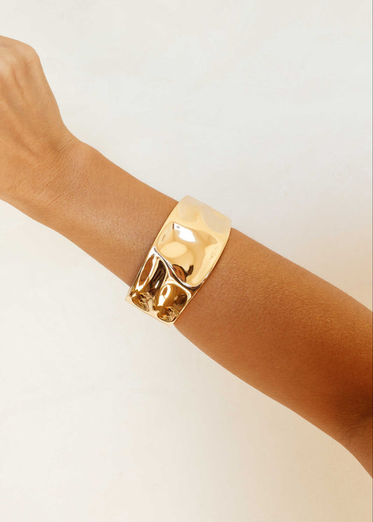 Bracelete Texturizado Metal Dourado