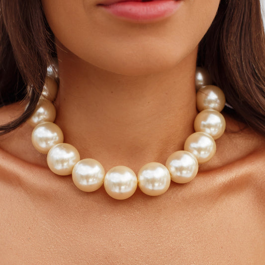 Colar Maxi Pérolas Dourado