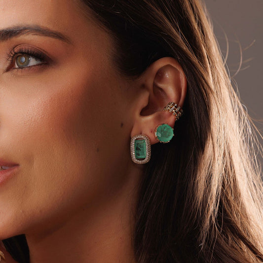 Brinco Retângulo Cravejado com Pedra Colorida Rosa/Verde Dourado