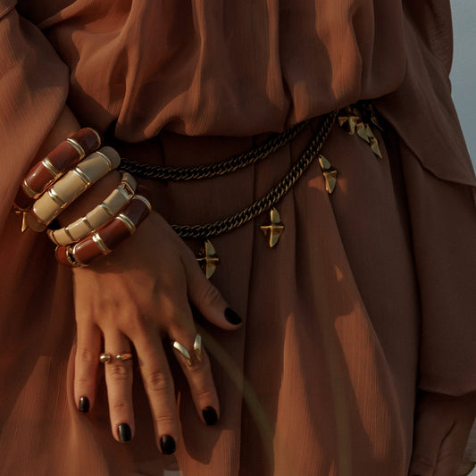 Anel Aberto Liso Ponta Dourado