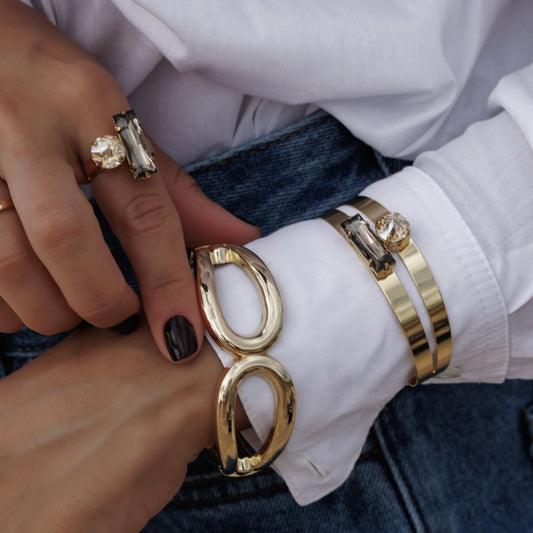 Pulseira Bracelete Frontal Liso Vazado Dourado