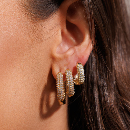 Brinco Trio Argolas Redondas Cravejadas Dourado