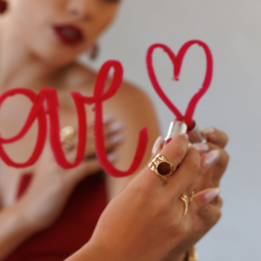 Anel Largo com Pedra Marrom Dourado