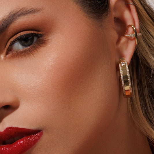 Piercing X Cravejado e Liso Dourado