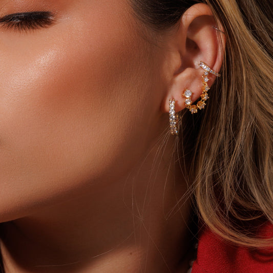 Brinco Ear Cuff Corrente Cristais Dourado