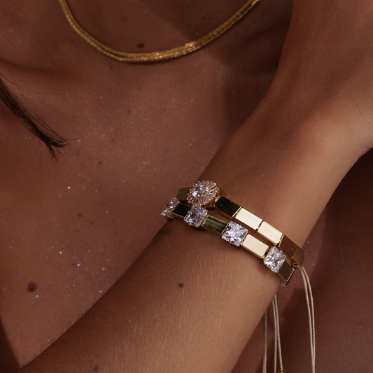 Pulseira Regulável Canutilhos e Cristais Dourado