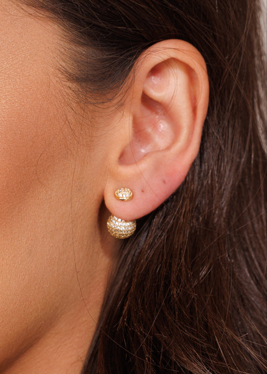 Brinco Meia Esfera Pequena com Tarraxa Esfera Maior Cravejada Dourado/Prateado/Ônix